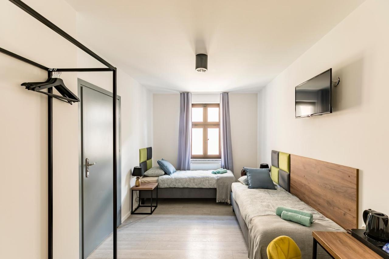 Cooltour Aparthotel Poznań Exteriör bild